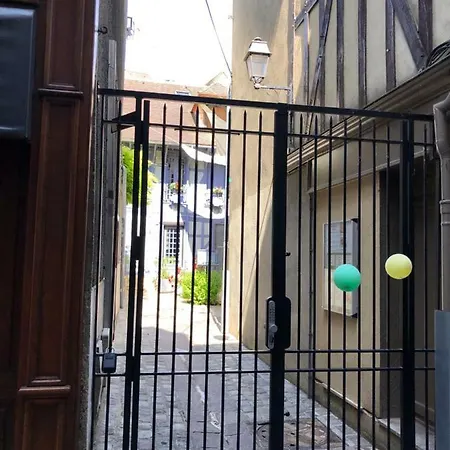 Le Paillot De Montabert Hyper Centre Classe Apartment *