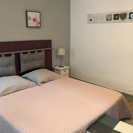 Le Paillot De Montabert Hyper Centre Classe Appartement